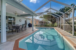 3BR Pristine House with Pool in Marco l Close to Beaches